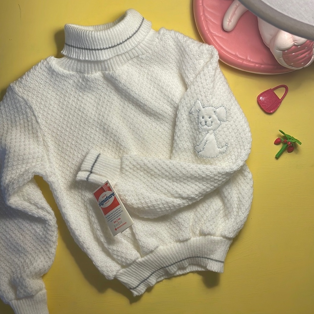 Vintage Early 80s Kids Knit Turtleneck Sweater 🐶 With Puppy Dog Embroidery